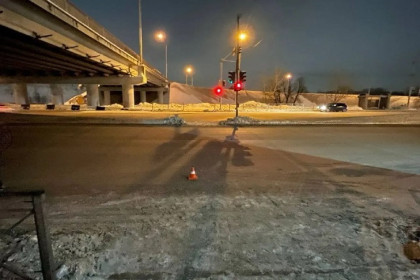 В Новосибирске два 15-летних юноши стали жертвами последнего ДТП в 2025 году