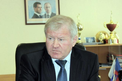 Глава Куйбышевского района Функ ушел в отставку после представления прокурора 