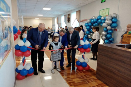 Школу после капремонта открыли в селе Лягушье Новосибирской области