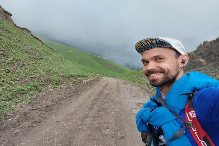 Учитель истории из Новосибирска пробежал от Дагестана до Крыма и установил рекорд