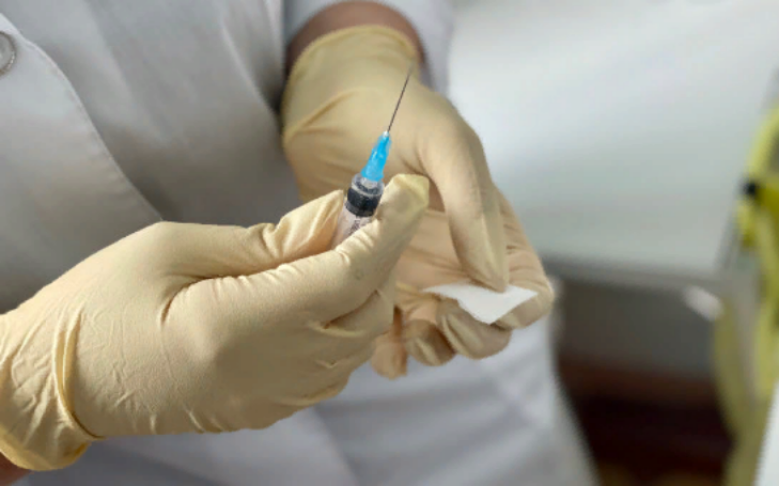 Минздрав опроверг дефицит вакцин от кори и коклюша в Новосибирске