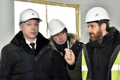 Андрей Травников оценил темпы строительства новой инфекционной больницы под Новосибирском