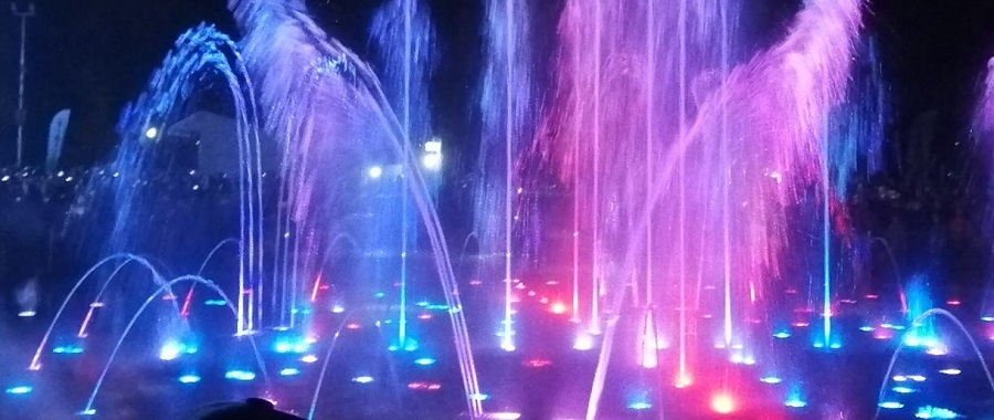 Инновационный фонтан открыли в Центральном парке под Иванушек International