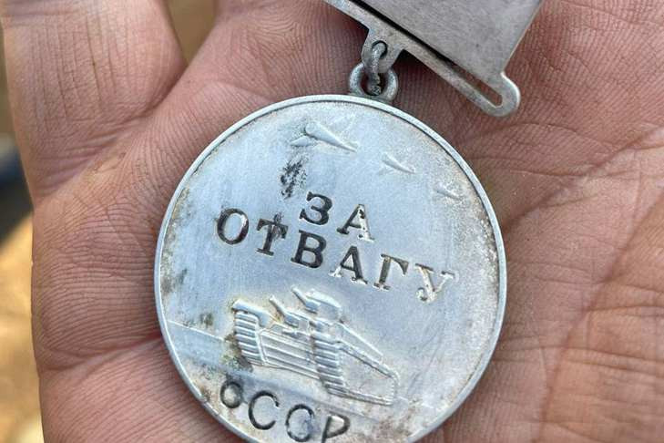 Родственникам Федора Федорова передали медаль «За отвагу»