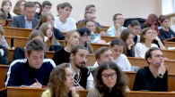 Новосибирских студентов просят придумать вопросы для экономического диктанта