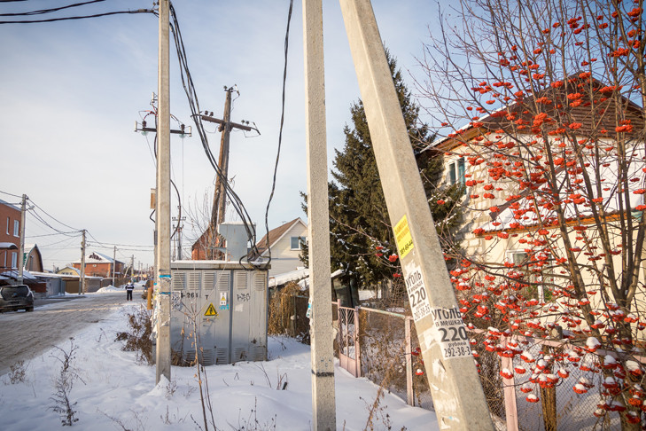 Тело электромонтера нашли у подстанции в Советском районе Новосибирска