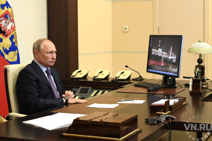 Путин раскритиковал портал Госуслуг, упавший от наплыва родителей