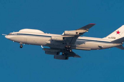 Самолет судного дня с «папиросой» пролетел над Новосибирском 