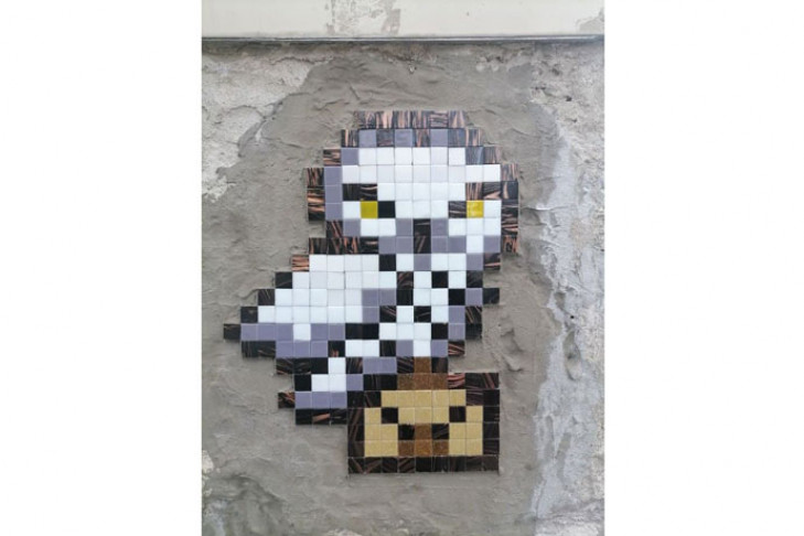 Десятки пиксельных мозаик появились на стенах зданий Новосибирска