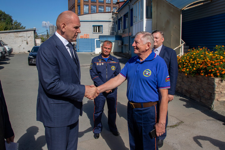 Александр Карелин встретился с сотрудниками МКУ «Служба аварийно-спасательных работ и гражданской защиты»