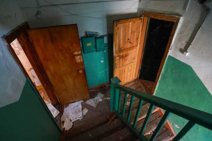 Труп по соседству испортил новогодние праздники жительнице Новосибирска