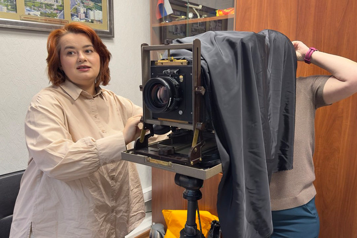 «Дыхание прошлого»: как в Новосибирске снимают на Kodak начала ХХ века
