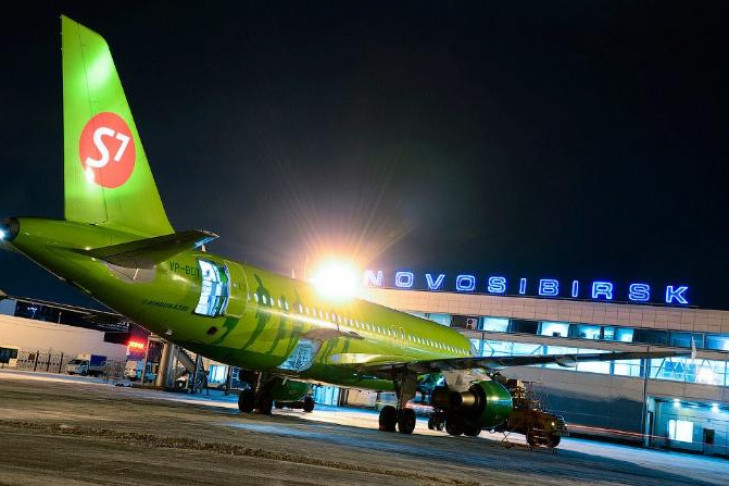 «Заминированный» самолет успешно приземлился в Новосибирске
