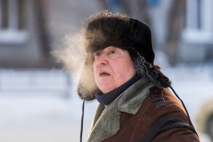 Пахнет гарью: режим черного неба продлен в Новосибирске до 25 января