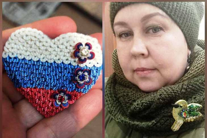 Значки для патриотов продает по 700 рублей жительница Новосибирска