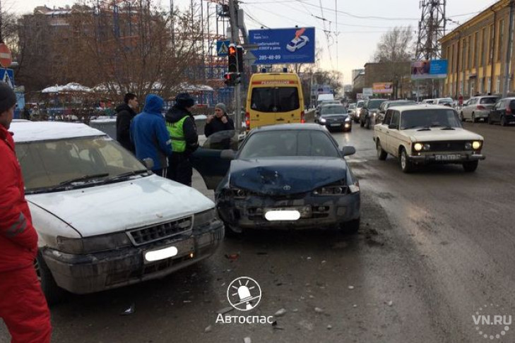 Водитель-пофигист повредил шею трехлетнему мальчику