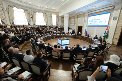 Единство в многообразии культур и религий обсуждают в Новосибирске