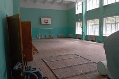 В поселке Ленинском под Новосибирском капитально ремонтируют школу по народной программе