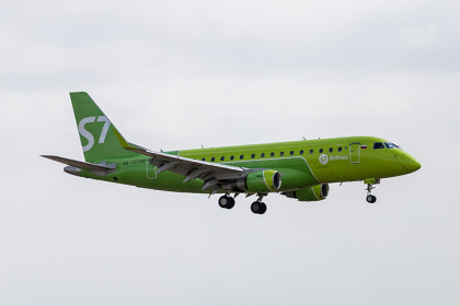 Севший в Пакистане из-за ракетной атаки самолет вернулся в Новосибирск