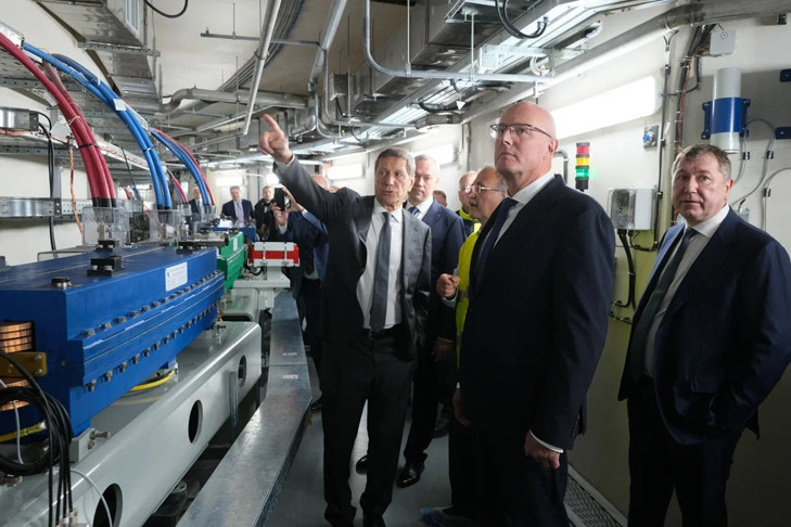 Дмитрий Чернышенко оценил ход создания центра «СКИФ» в Кольцово