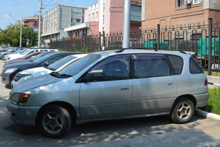 Названа самая популярная марка подержанных авто в Новосибирске 