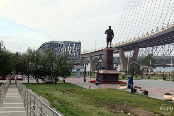 4 млрд рублей необходимы на расселение людей для строительства моста   