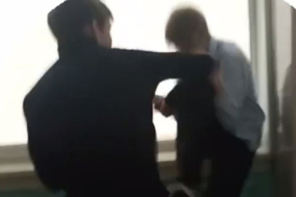 Проверку по делу школьника-вымогателя в Новосибирске начали следователи