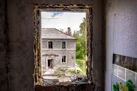 Более 760 человек переселят из аварийного жилья в Новосибирской области