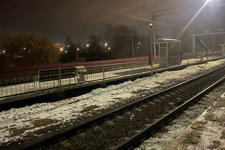 Сидел на путях: электропоезд сбил человека на перегоне под Новосибирском