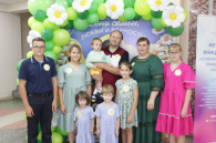 Медаль «Золотое сердце России» вручили семье Новоселовых из Кочковского района