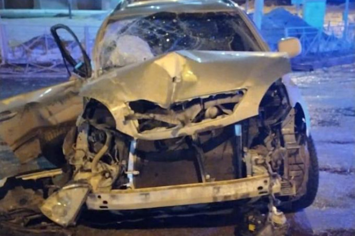 Пассажир Лексуса погиб в пьяном ДТП в Новосибирске