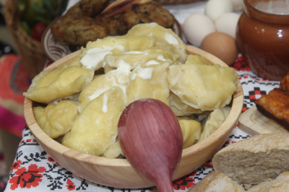 Суворовская каша и вареники стали знаковыми блюдами Искитимского района