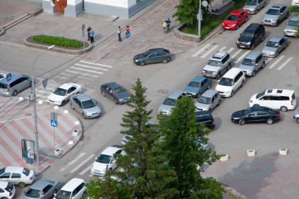 Парковки уберут на семи улицах Новосибирска к 2022 году