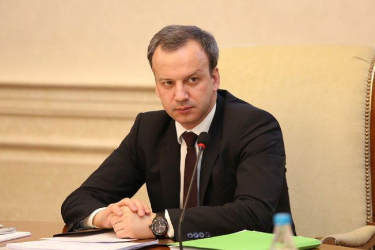Аркадий Дворкович проводит заседание рабочей группы по реиндустриализации НСО