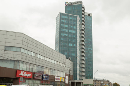 Дело завели на двух школьниц за нападение на сверстницу в Сан-Сити Новосибирска