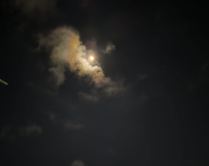 Суперлуние в ночь на 6 декабря наблюдали жители Новосибирской области