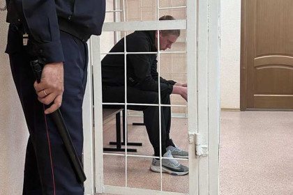 Суд отправил в СИЗО виновника ДТП на Красном проспекте в Новосибирске