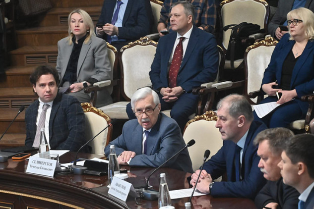 Актуальные возможности развития экономики НСО изучили в правительстве