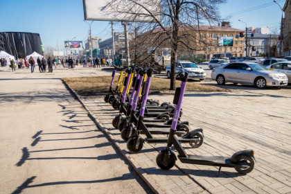 Новые парковки для электросамокатов появятся в Новосибирске