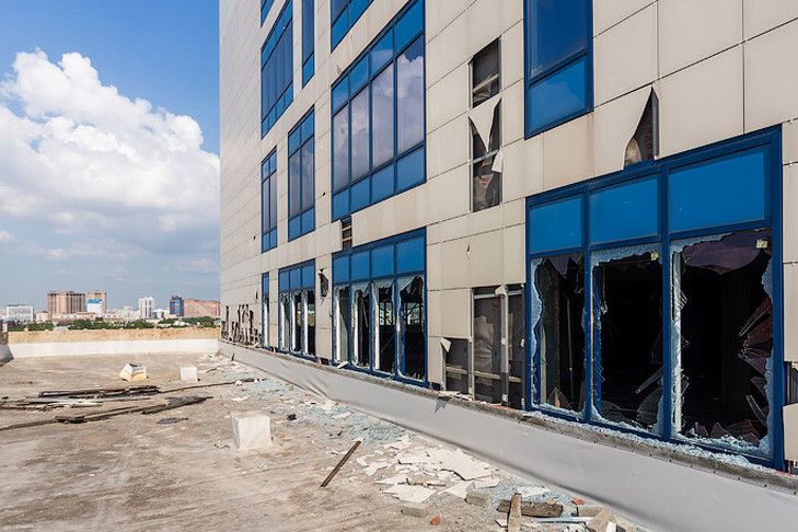 Мэрия в третий раз выставляет на торги долгострой «Подсолнух» в Новосибирске