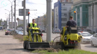 В Октябрьском районе Новосибирска обновляют грунт с помощью мини-техники