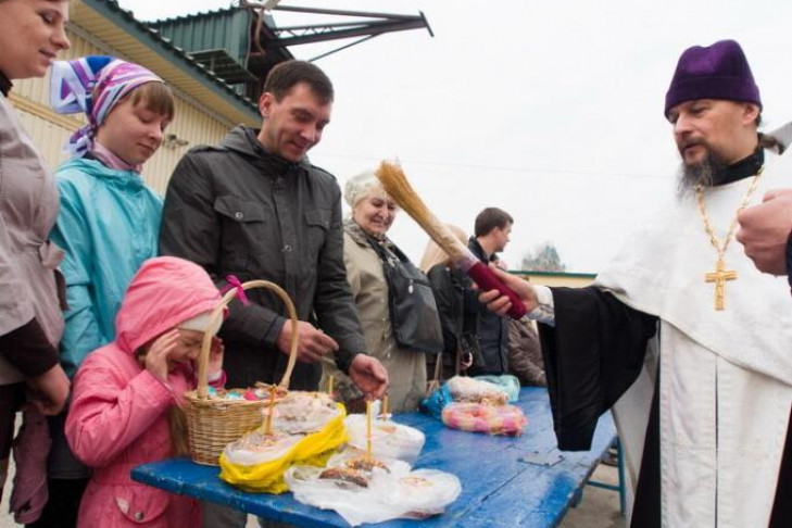 Пасха-2021 в Новосибирске: горожан просят надеть маски