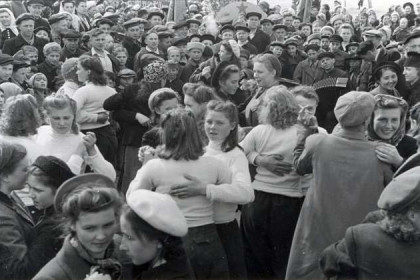 Как Новосибирск отмечал День Победы в 1945 году