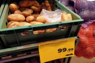 В Новосибирск завезли картофель из Египта, он в 2,5 раза дороже местного