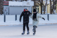 В Новосибирской области из-за сильного мороза закрыли катки
