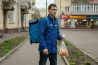 Число курьеров в Новосибирске растёт быстрее спроса