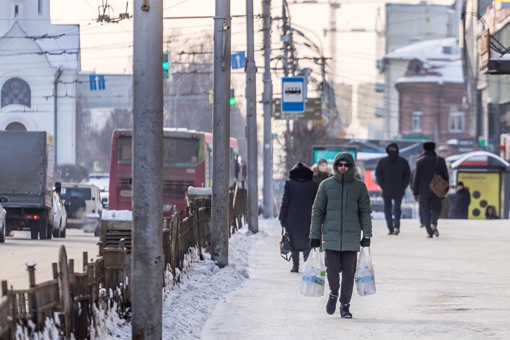 Жителей Новосибирска предупредили о снегопаде и сильном ветре