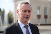 Губернатор Андрей Травников проголосовал на выборах депутатов Госдумы