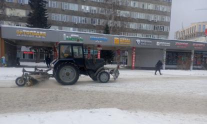 5 тысяч кубометров снега выпало за ночь в Новосибирске