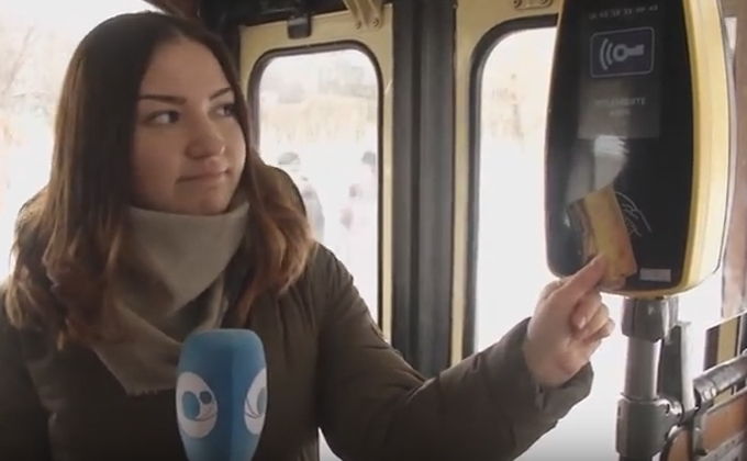 Почему бердчане не рассчитываются в автобусах банковскими картами